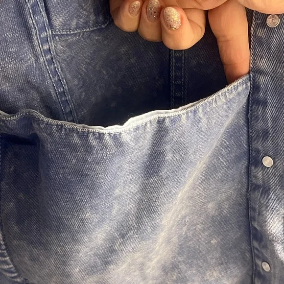 Disney parks Pocahontas Denim Jean jacket style Spirt jersey - Picture 10 of 10